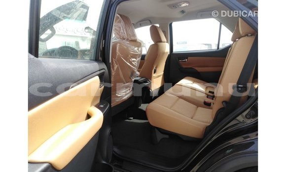 Buy Import Toyota Fortuner Black Car in Import - Dubai in Region of Bouenza Buy Import Toyota Fortuner Black Car in Import - Dubai in Region of Bouenza