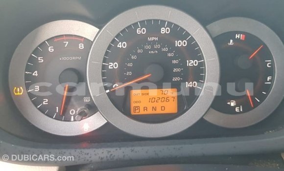 Buy Import Toyota HiAce Other Truck in Import - Dubai in Region of Bouenza Buy Import Toyota HiAce Other Truck in Import - Dubai in Region of Bouenza