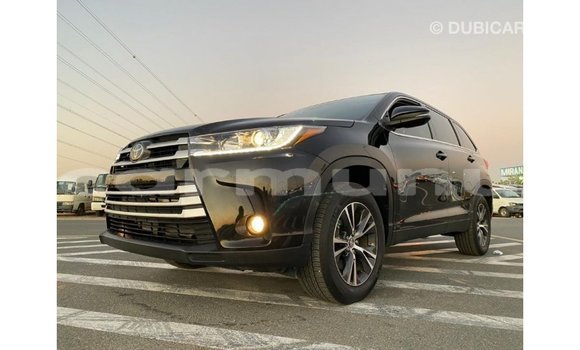Buy Import Toyota Highlander Black Car in Import - Dubai in Region of Bouenza Buy Import Toyota Highlander Black Car in Import - Dubai in Region of Bouenza