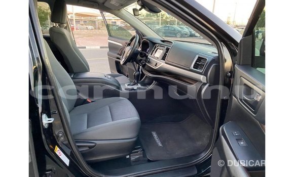 Buy Import Toyota Highlander Black Car in Import - Dubai in Region of Bouenza Buy Import Toyota Highlander Black Car in Import - Dubai in Region of Bouenza