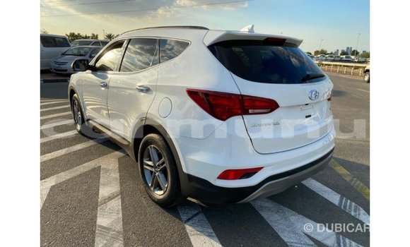 Buy Import Hyundai Santa Fe White Car in Import - Dubai in Region of Bouenza Buy Import Hyundai Santa Fe White Car in Import - Dubai in Region of Bouenza