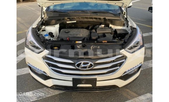 Buy Import Hyundai Santa Fe White Car in Import - Dubai in Region of Bouenza Buy Import Hyundai Santa Fe White Car in Import - Dubai in Region of Bouenza