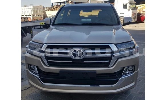 Buy Import Toyota Land Cruiser Other Car in Import - Dubai in Region of Bouenza Buy Import Toyota Land Cruiser Other Car in Import - Dubai in Region of Bouenza
