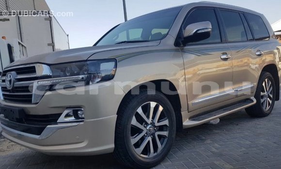 Buy Import Toyota Land Cruiser Other Car in Import - Dubai in Region of Bouenza Buy Import Toyota Land Cruiser Other Car in Import - Dubai in Region of Bouenza