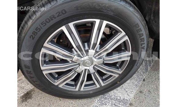 Buy Import Toyota Land Cruiser Other Car in Import - Dubai in Region of Bouenza Buy Import Toyota Land Cruiser Other Car in Import - Dubai in Region of Bouenza