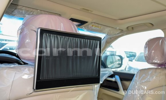 Acheter Import Voiture Toyota Land Cruiser Noir à Import - Dubai, Région de la Bouenza Acheter Import Voiture Toyota Land Cruiser Noir à Import - Dubai, Région de la Bouenza