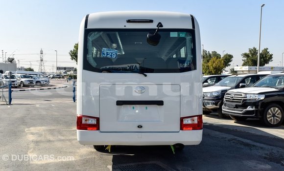 Acheter Import Voiture Toyota Coaster Blanc à Import - Dubai, Région de la Bouenza Acheter Import Voiture Toyota Coaster Blanc à Import - Dubai, Région de la Bouenza