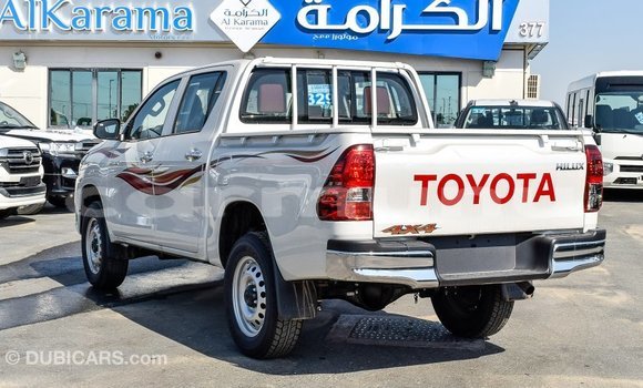 Acheter Import Voiture Toyota Hilux Blanc à Import - Dubai, Région de la Bouenza Acheter Import Voiture Toyota Hilux Blanc à Import - Dubai, Région de la Bouenza