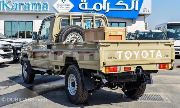 Acheter Import Voiture Toyota Land Cruiser Beige à Import - Dubai, Région de la Bouenza Acheter Import Voiture Toyota Land Cruiser Beige à Import - Dubai, Région de la Bouenza