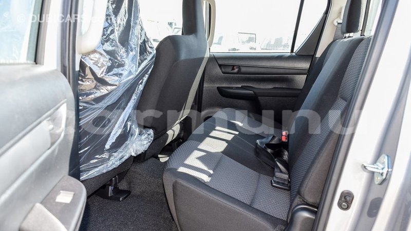 Big with watermark toyota hilux r%c3%a9gion de la bouenza import dubai 2406