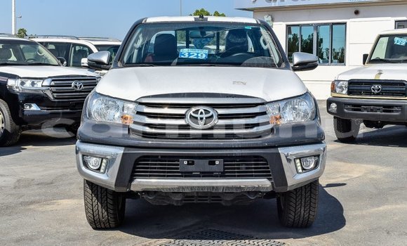 Acheter Import Voiture Toyota Hilux Autre à Import - Dubai, Région de la Bouenza Acheter Import Voiture Toyota Hilux Autre à Import - Dubai, Région de la Bouenza