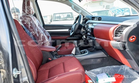 Acheter Import Voiture Toyota Hilux Autre à Import - Dubai, Région de la Bouenza Acheter Import Voiture Toyota Hilux Autre à Import - Dubai, Région de la Bouenza