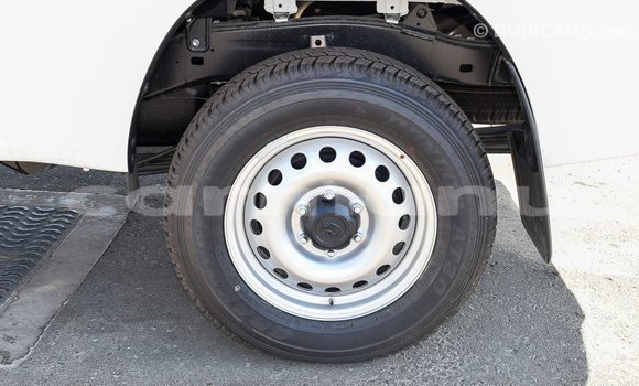 Acheter Import Voiture Toyota Hilux Blanc à Import - Dubai, Région de la Bouenza Acheter Import Voiture Toyota Hilux Blanc à Import - Dubai, Région de la Bouenza