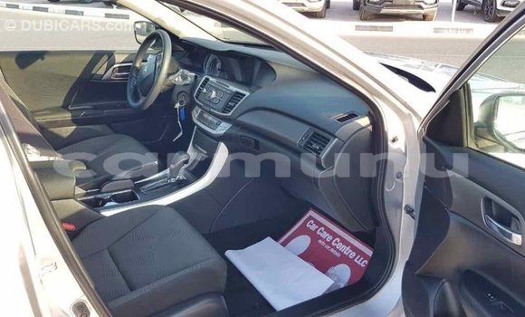 Buy Import Honda Accord Other Car in Import - Dubai in Region of Bouenza Buy Import Honda Accord Other Car in Import - Dubai in Region of Bouenza