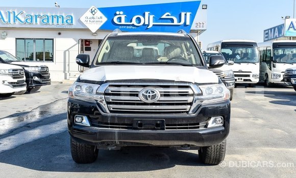 Acheter Import Voiture Toyota Land Cruiser Noir à Import - Dubai, Région de la Bouenza Acheter Import Voiture Toyota Land Cruiser Noir à Import - Dubai, Région de la Bouenza