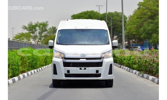Buy Import Toyota Hiace White Car in Import - Dubai in Region of Bouenza Buy Import Toyota Hiace White Car in Import - Dubai in Region of Bouenza