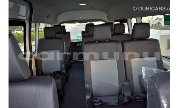 Buy Import Toyota Hiace White Car in Import - Dubai in Region of Bouenza Buy Import Toyota Hiace White Car in Import - Dubai in Region of Bouenza