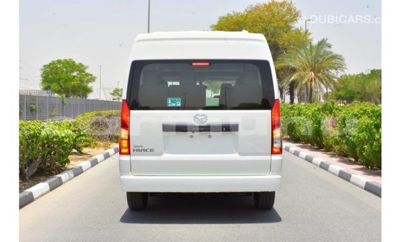 Buy Import Toyota Hiace White Car in Import - Dubai in Region of Bouenza Buy Import Toyota Hiace White Car in Import - Dubai in Region of Bouenza