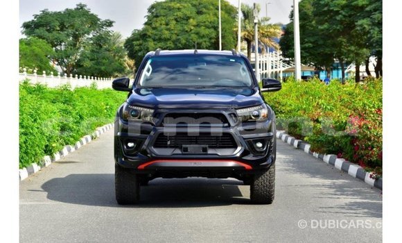 Buy Import Toyota Hilux Black Car in Import - Dubai in Region of Bouenza Buy Import Toyota Hilux Black Car in Import - Dubai in Region of Bouenza