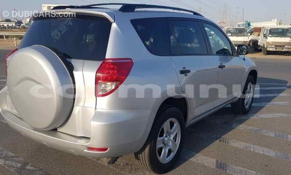 Buy Import Toyota RAV4 Other Car in Import - Dubai in Region of Bouenza Buy Import Toyota RAV4 Other Car in Import - Dubai in Region of Bouenza