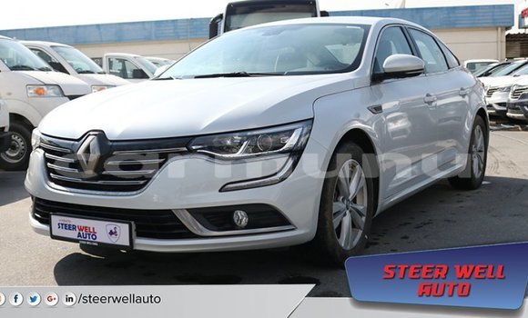Acheter Import Voiture Renault Talisman Blanc à Import - Dubai, Région de la Bouenza