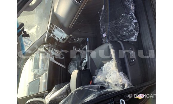 Buy Import Toyota Prado Black Car in Import - Dubai in Region of Bouenza Buy Import Toyota Prado Black Car in Import - Dubai in Region of Bouenza