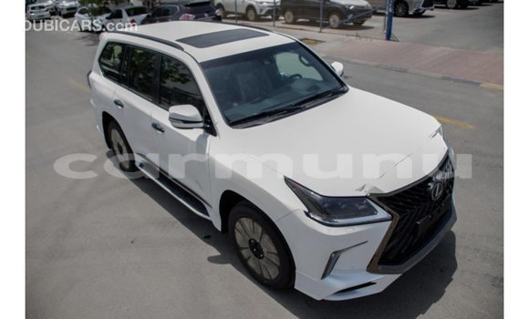 Acheter Import Voiture Lexus LX Blanc à Import - Dubai, Région de la Bouenza Acheter Import Voiture Lexus LX Blanc à Import - Dubai, Région de la Bouenza