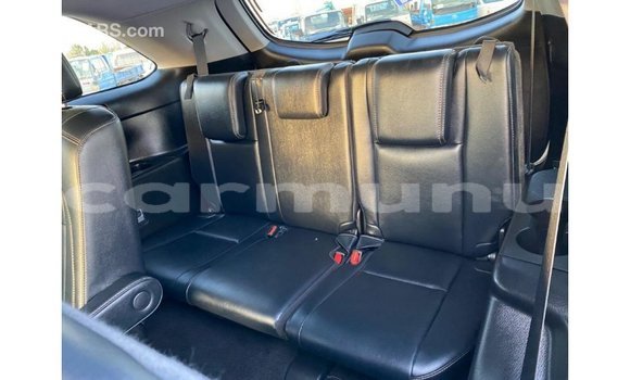 Buy Import Toyota Highlander White Car in Import - Dubai in Region of Bouenza Buy Import Toyota Highlander White Car in Import - Dubai in Region of Bouenza
