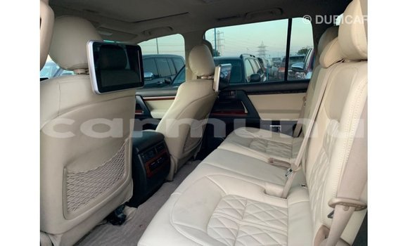 Buy Import Toyota Land Cruiser Blue Car in Import - Dubai in Region of Bouenza Buy Import Toyota Land Cruiser Blue Car in Import - Dubai in Region of Bouenza