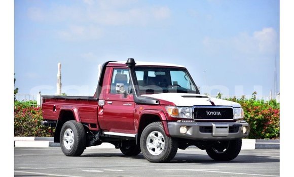 Buy Import Toyota Land Cruiser Red Car in Import - Dubai in Region of Bouenza Buy Import Toyota Land Cruiser Red Car in Import - Dubai in Region of Bouenza