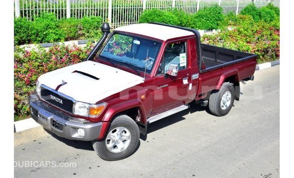 Buy Import Toyota Land Cruiser Red Car in Import - Dubai in Region of Bouenza Buy Import Toyota Land Cruiser Red Car in Import - Dubai in Region of Bouenza