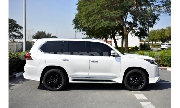 Buy Import Lexus LX White Car in Import - Dubai in Region of Bouenza Buy Import Lexus LX White Car in Import - Dubai in Region of Bouenza