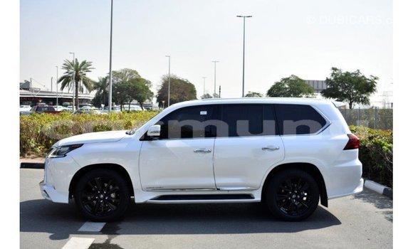 Buy Import Lexus LX White Car in Import - Dubai in Region of Bouenza Buy Import Lexus LX White Car in Import - Dubai in Region of Bouenza