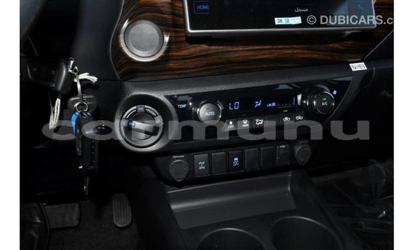 Buy Import Toyota Hilux Other Car in Import - Dubai in Region of Bouenza Buy Import Toyota Hilux Other Car in Import - Dubai in Region of Bouenza