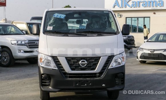 Acheter Import Voiture Nissan Urvan Blanc à Import - Dubai, Région de la Bouenza Acheter Import Voiture Nissan Urvan Blanc à Import - Dubai, Région de la Bouenza