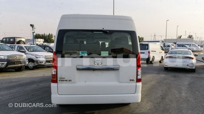 Big with watermark toyota hiace r%c3%a9gion de la bouenza import dubai 2456