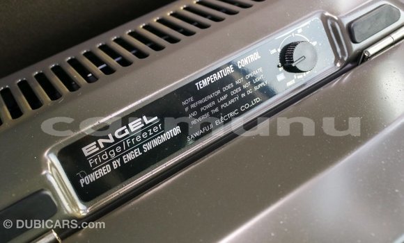 Acheter Import Voiture Toyota Coaster Blanc à Import - Dubai, Région de la Bouenza Acheter Import Voiture Toyota Coaster Blanc à Import - Dubai, Région de la Bouenza