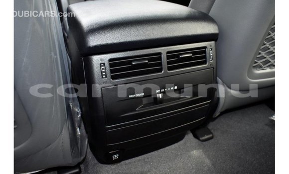 Buy Import Toyota Land Cruiser Black Car in Import - Dubai in Region of Bouenza Buy Import Toyota Land Cruiser Black Car in Import - Dubai in Region of Bouenza