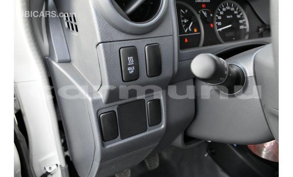 Buy Import Toyota Land Cruiser White Car in Import - Dubai in Region of Bouenza Buy Import Toyota Land Cruiser White Car in Import - Dubai in Region of Bouenza