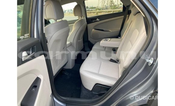 Buy Import Hyundai Tucson White Car in Import - Dubai in Region of Bouenza Buy Import Hyundai Tucson White Car in Import - Dubai in Region of Bouenza