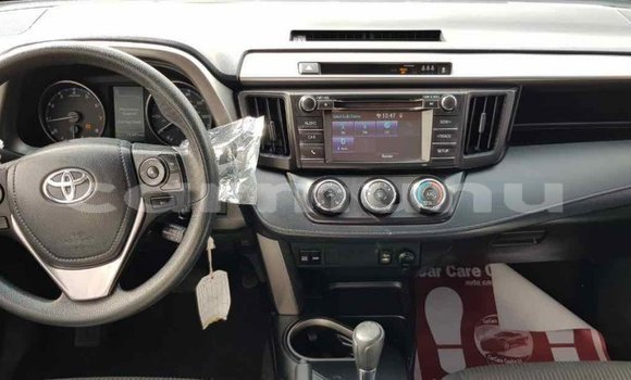 Acheter Import Voiture Toyota RAV4 Autre à Import - Dubai, Région de la Bouenza Acheter Import Voiture Toyota RAV4 Autre à Import - Dubai, Région de la Bouenza