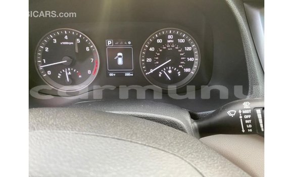 Buy Import Hyundai Tucson White Car in Import - Dubai in Region of Bouenza Buy Import Hyundai Tucson White Car in Import - Dubai in Region of Bouenza