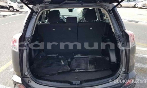 Acheter Import Voiture Toyota RAV4 Autre à Import - Dubai, Région de la Bouenza Acheter Import Voiture Toyota RAV4 Autre à Import - Dubai, Région de la Bouenza