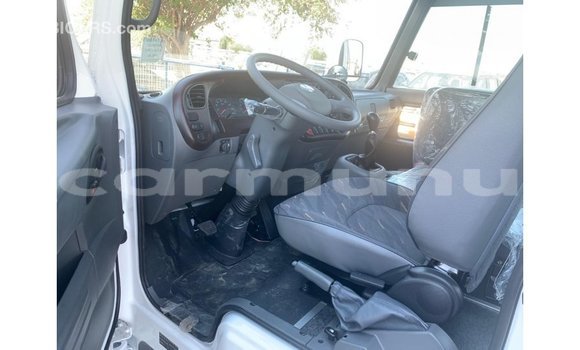 Buy Import Hyundai Chorus White Truck in Import - Dubai in Region of Bouenza Buy Import Hyundai Chorus White Truck in Import - Dubai in Region of Bouenza