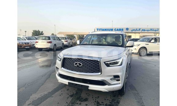 Acheter Import Voiture Infiniti Q Blanc à Import - Dubai, Région de la Bouenza