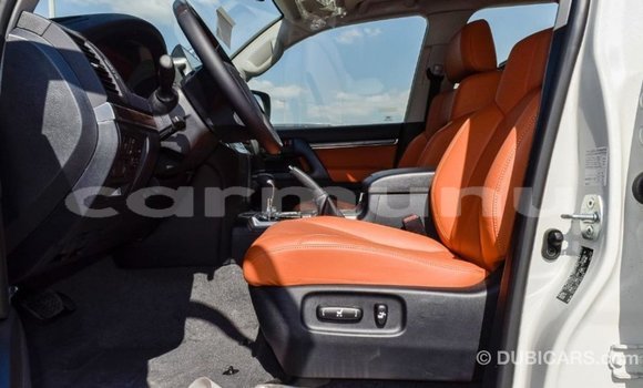 Buy Import Toyota Land Cruiser White Car in Import - Dubai in Region of Bouenza Buy Import Toyota Land Cruiser White Car in Import - Dubai in Region of Bouenza