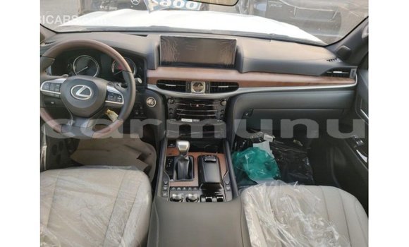 Acheter Import Voiture Lexus LX Bleu à Import - Dubai, Région de la Bouenza Acheter Import Voiture Lexus LX Bleu à Import - Dubai, Région de la Bouenza