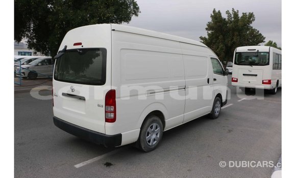Buy Import Toyota Hiace White Car in Import - Dubai in Region of Bouenza Buy Import Toyota Hiace White Car in Import - Dubai in Region of Bouenza