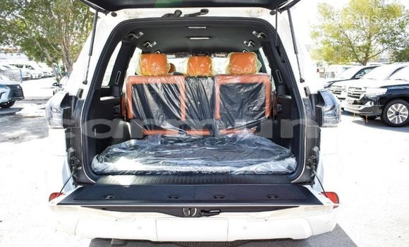 Buy Import Lexus LX White Car in Import - Dubai in Region of Bouenza Buy Import Lexus LX White Car in Import - Dubai in Region of Bouenza