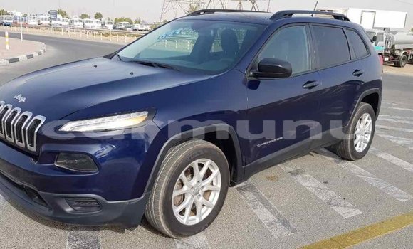 Acheter Import Voiture Jeep Cherokee Bleu à Import - Dubai, Région de la Bouenza